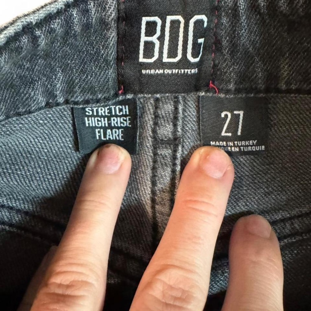 BDG high-rise stretch flare distressed jeans Charcoal black Size 27 - Picture 3 of 8